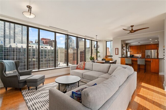 Building Photo - 151 Fort Pitt Blvd