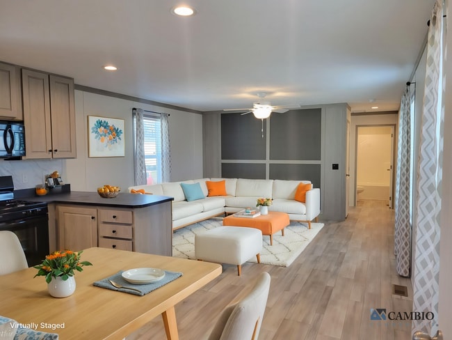 Building Photo - 9634 Seaway Dr