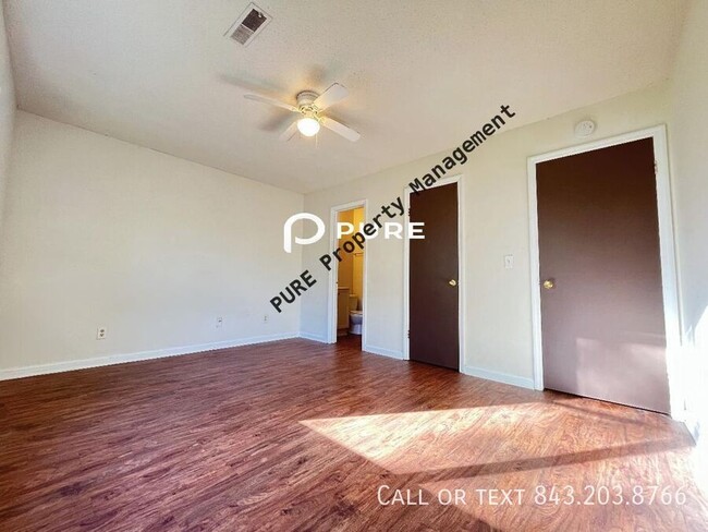 Building Photo - 105 Scaup Ct