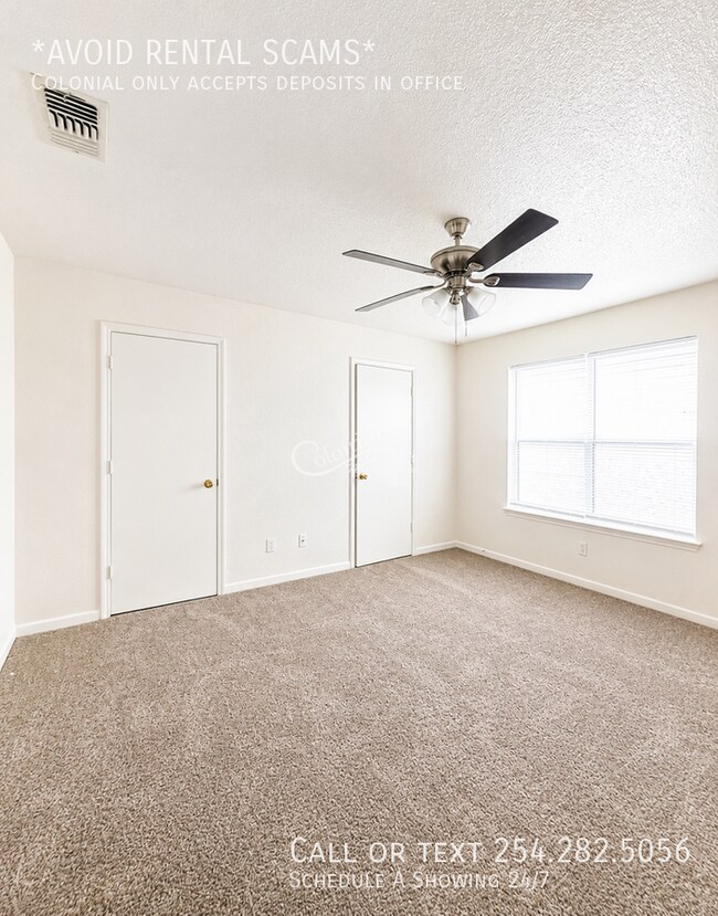 Building Photo - 2806 Leroy Cir