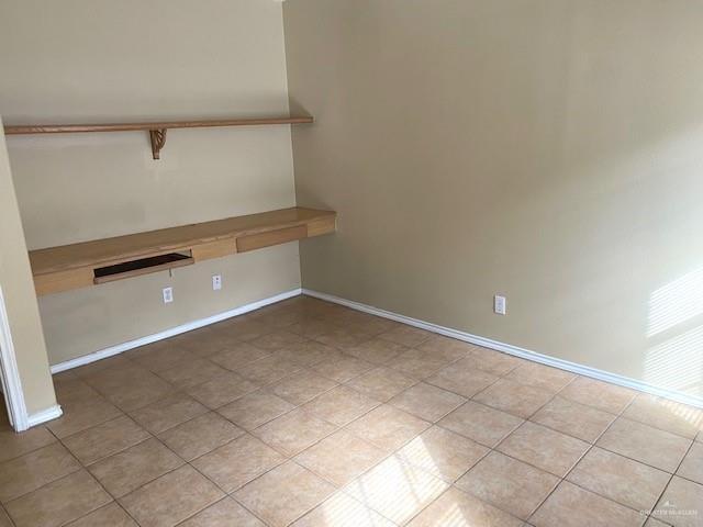 Building Photo - 16 Cervantes Ave