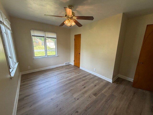 Bedroom #2 - 902 Coolidge Ave