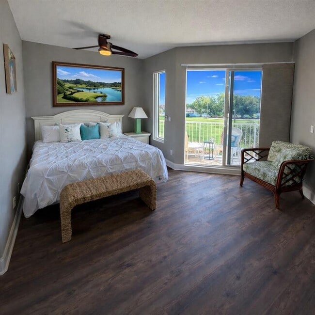 Building Photo - 6025 Sun Blvd