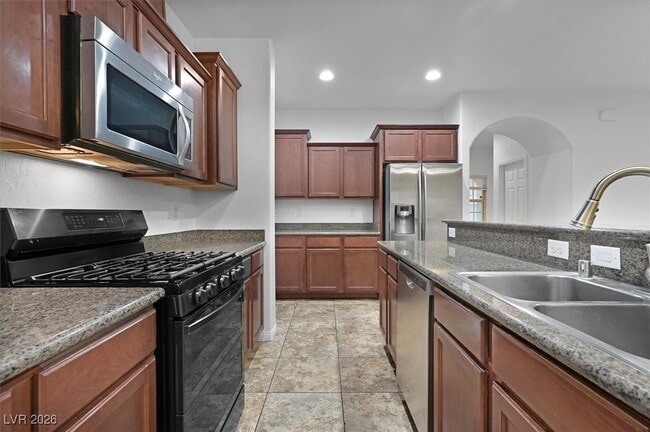 Building Photo - 326 Hillhead Ct