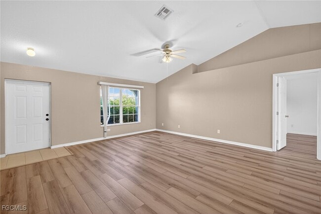 Building Photo - 1101 NW 24th Ave