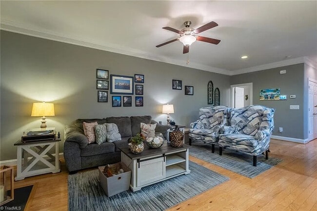 Building Photo - Earn Wealth While Leasing - Like a Homeowner - Lease to Own