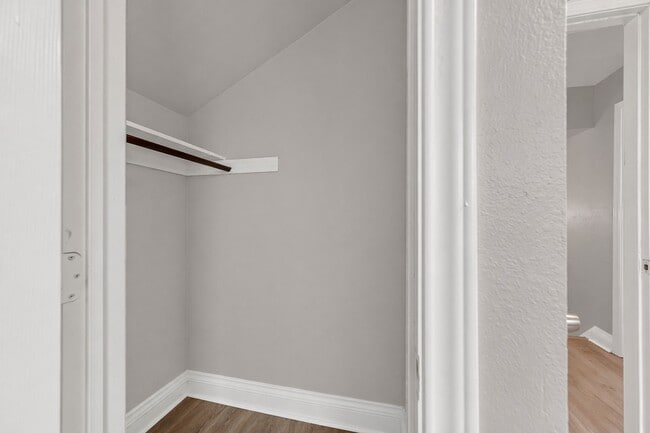 Building Photo - 3823 Florinda St