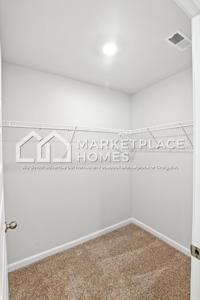 Building Photo - 117 Nettle Leaf Dr