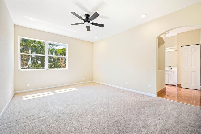 Building Photo - 5089 Sancerre Cir