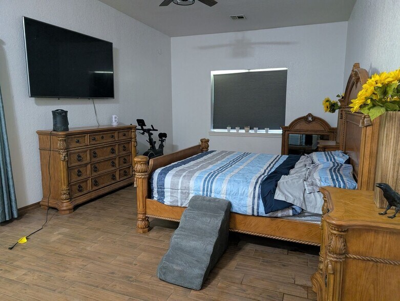 Building Photo - 6713 Lago Ranchero Dr