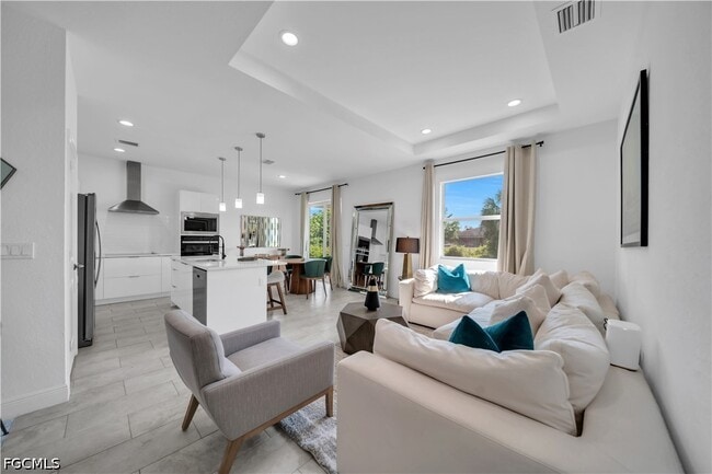 Building Photo - 6210 Forest Ct