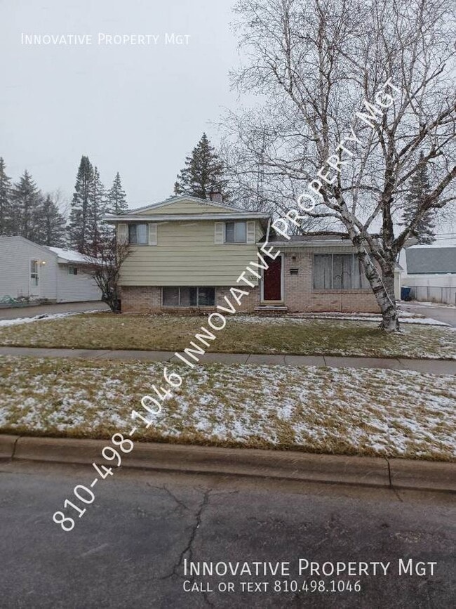 Trilevel Home in Swartz Creek! Schedule a... 8366 Cappy Ln Swartz