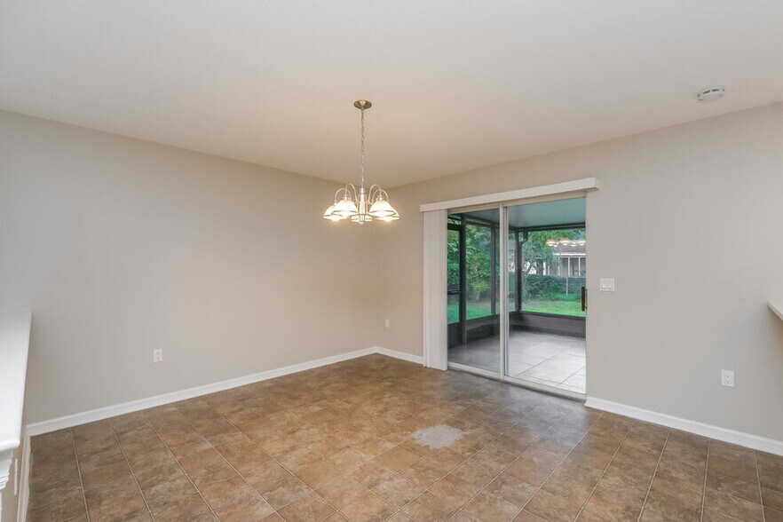 Building Photo - 11821 Mango Cross Ct