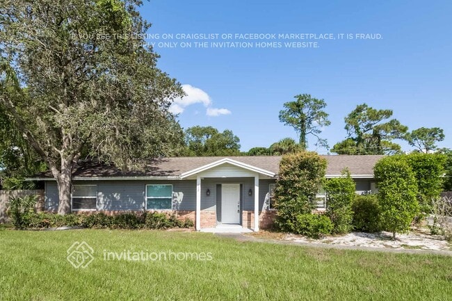 Building Photo - 112 Cottesmore Cir W
