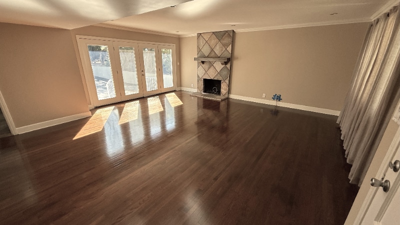 Building Photo - 1090 Pine Bluff Dr