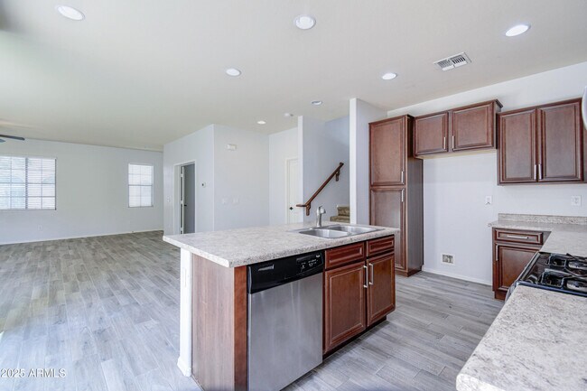 Building Photo - 3514 S Posse Trail