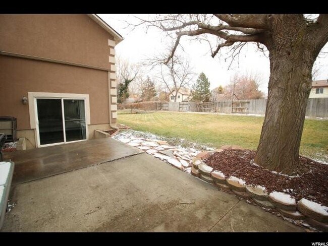 Building Photo - 4 br, 3 bath House - 1179 W 8830 S