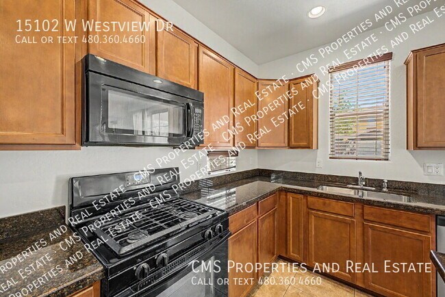 Building Photo - 15102 W Westview Dr