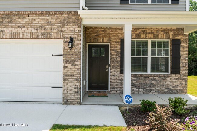 Building Photo - 926 Ocean Ct