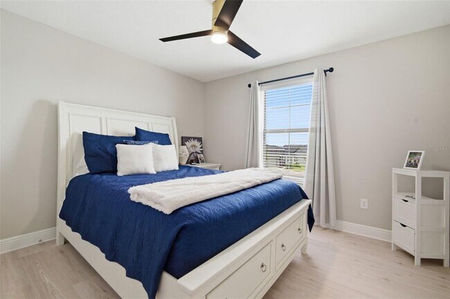 Building Photo - 6396 Roadstead Ct