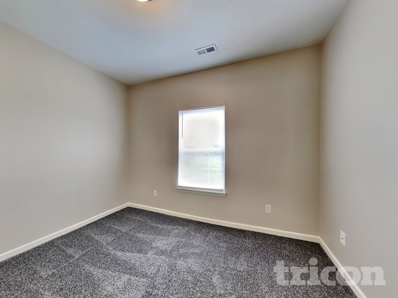 Building Photo - 2771 Anchusa Dr