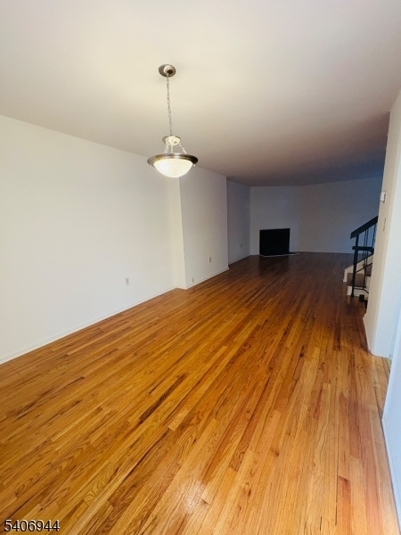 Building Photo - 181 Long Hill Rd