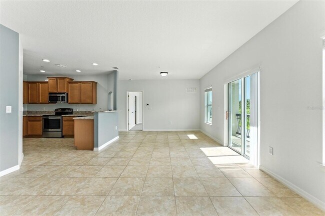 Building Photo - 6524 S Goldenrod Rd