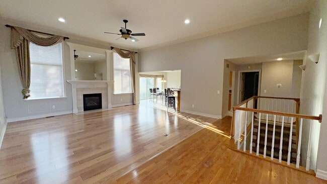 Building Photo - 50247 Cheltenham Dr