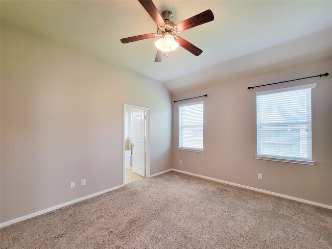 Building Photo - 24130 Via Renata Dr