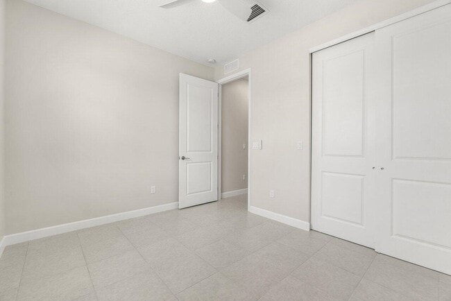 Building Photo - 13652 Night Sky Pl