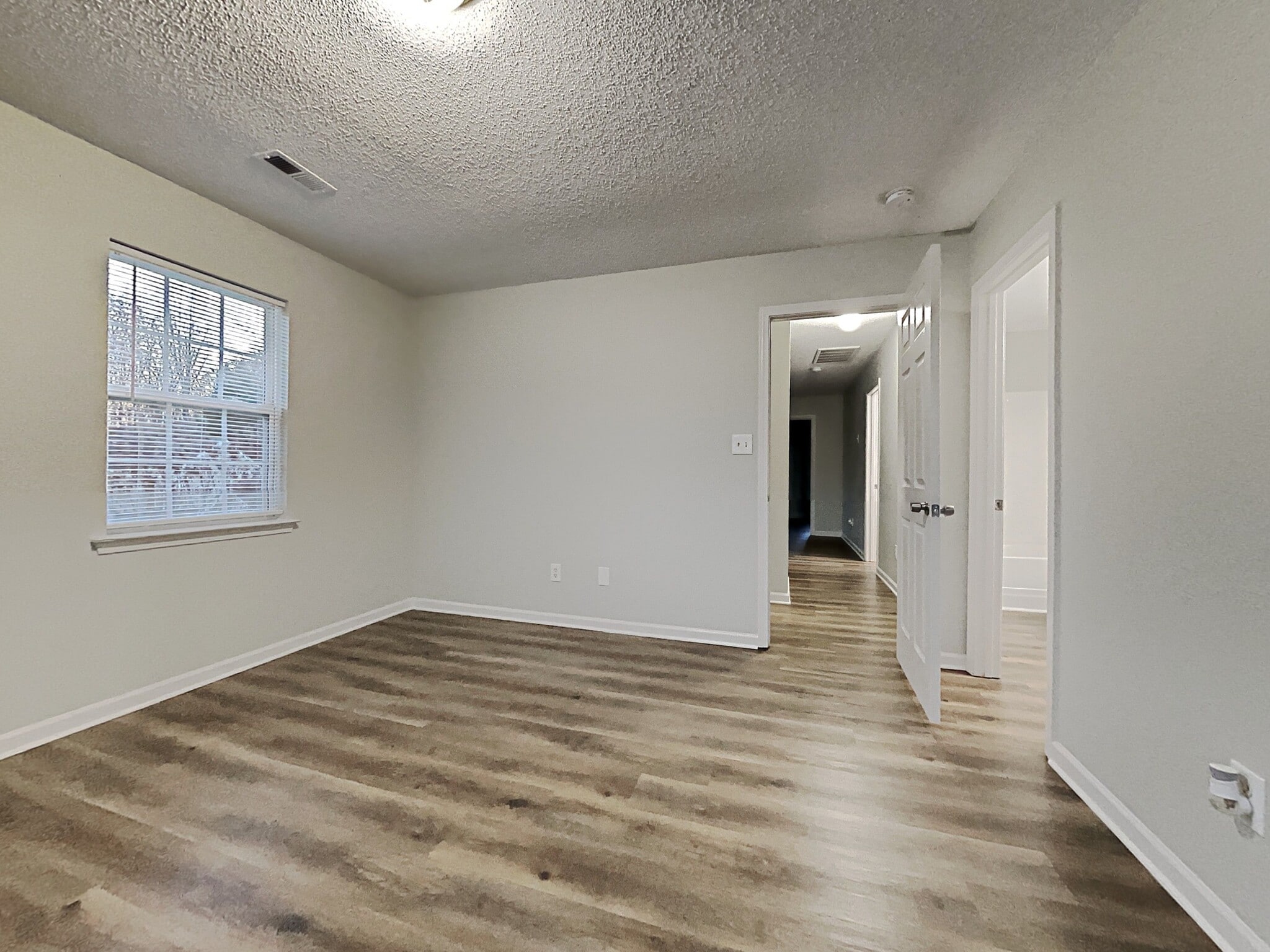 Building Photo - 9017 Shenington Pl