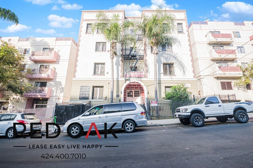Building Photo - 447 S Grand View St