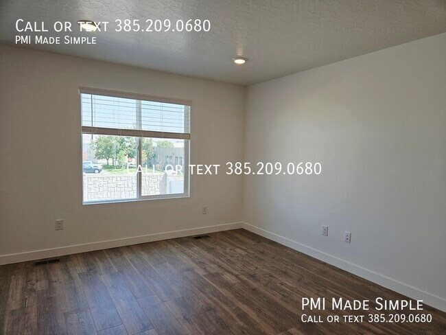 Building Photo - 866 E Sand Dollar Wy