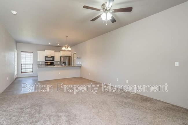 Building Photo - 508 Yates St