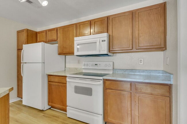 Building Photo - 5714 N Gibralter Way