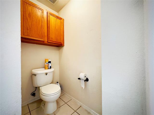 Building Photo - 3838 Brandon Park Dr