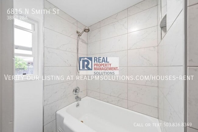 Building Photo - 6815 N Smith St