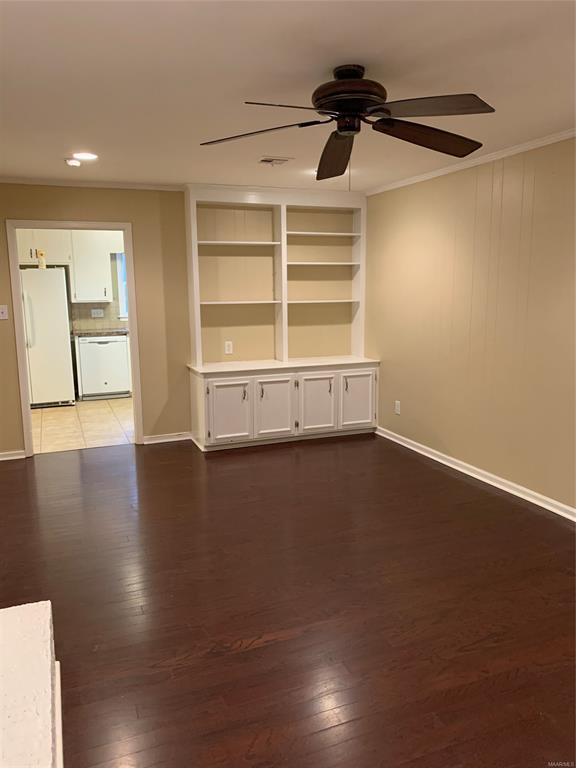 Building Photo - 308 Navajo Dr