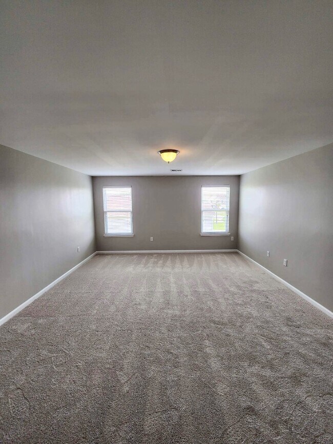 Building Photo - 171 Campania St