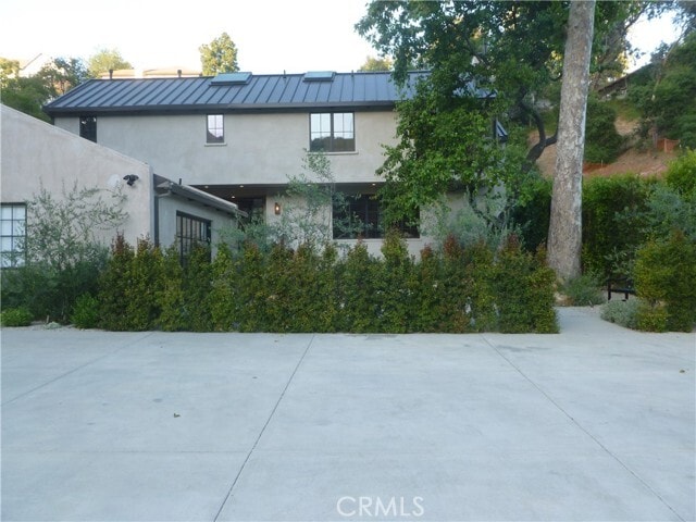 Building Photo - 1094 Acanto Pl