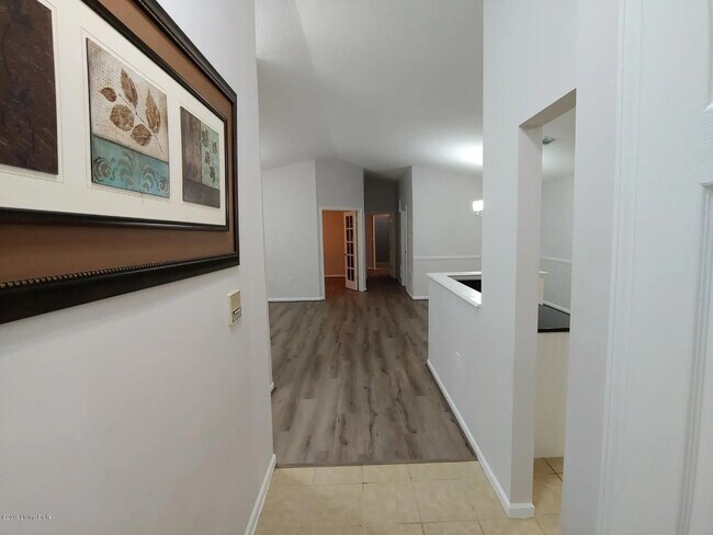 Building Photo - 10405 Trotters Pointe Dr