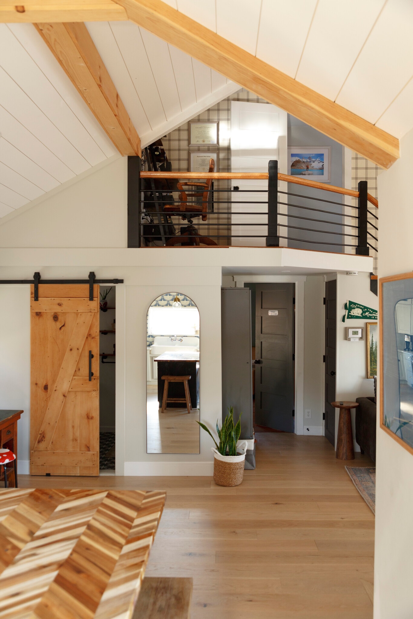 Building Photo - 49 somerville rd