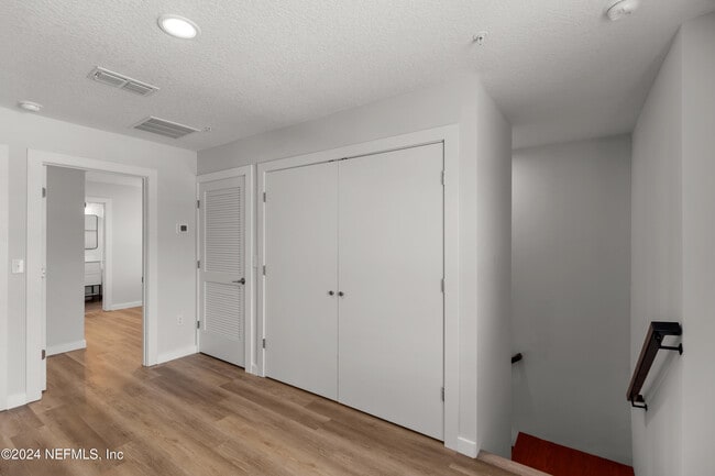 Building Photo - 223 19th St N