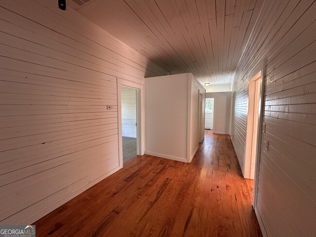 Building Photo - 1318 Lincolnton Hwy