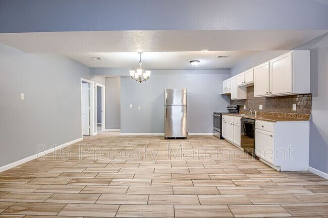 Building Photo - 6903 Jackson Ave