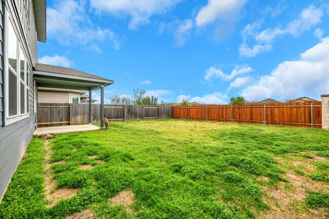 Building Photo - 3308 Bristol Motor Pass