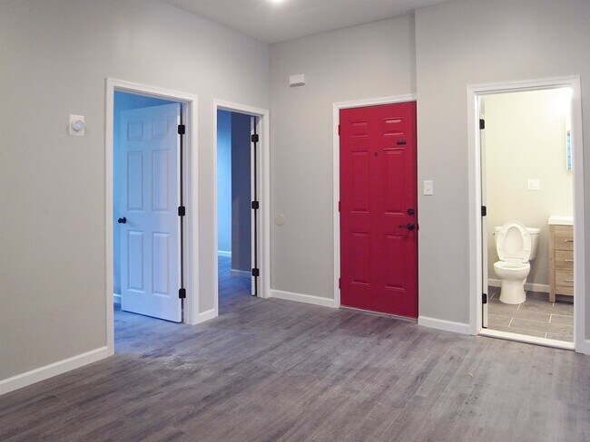 Building Photo - 119 Prospect St