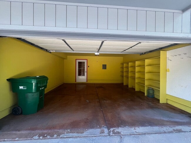 Building Photo - Long-term Rental, Procure Only