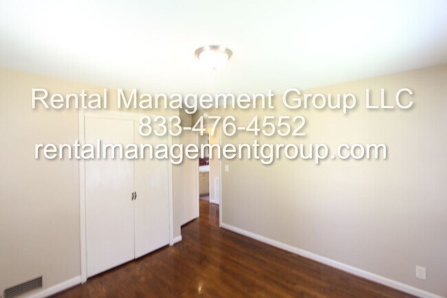 Building Photo - Great Home - New on The Market!!  Convenie...