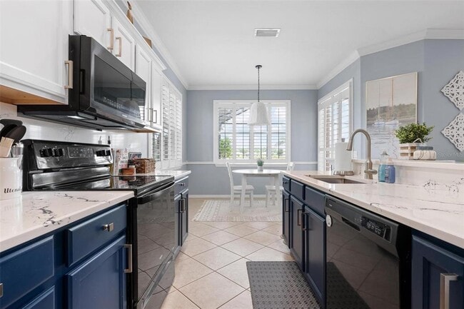 Building Photo - 5012 Lakehurst Ct